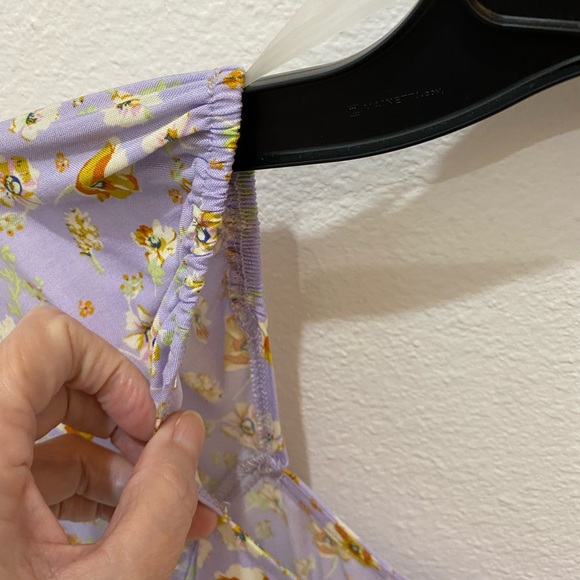 All in Favor (Nordstrom) Ladies Lavender Floral Print Casual Short Sleeve Top-S - Picture 9 of 10